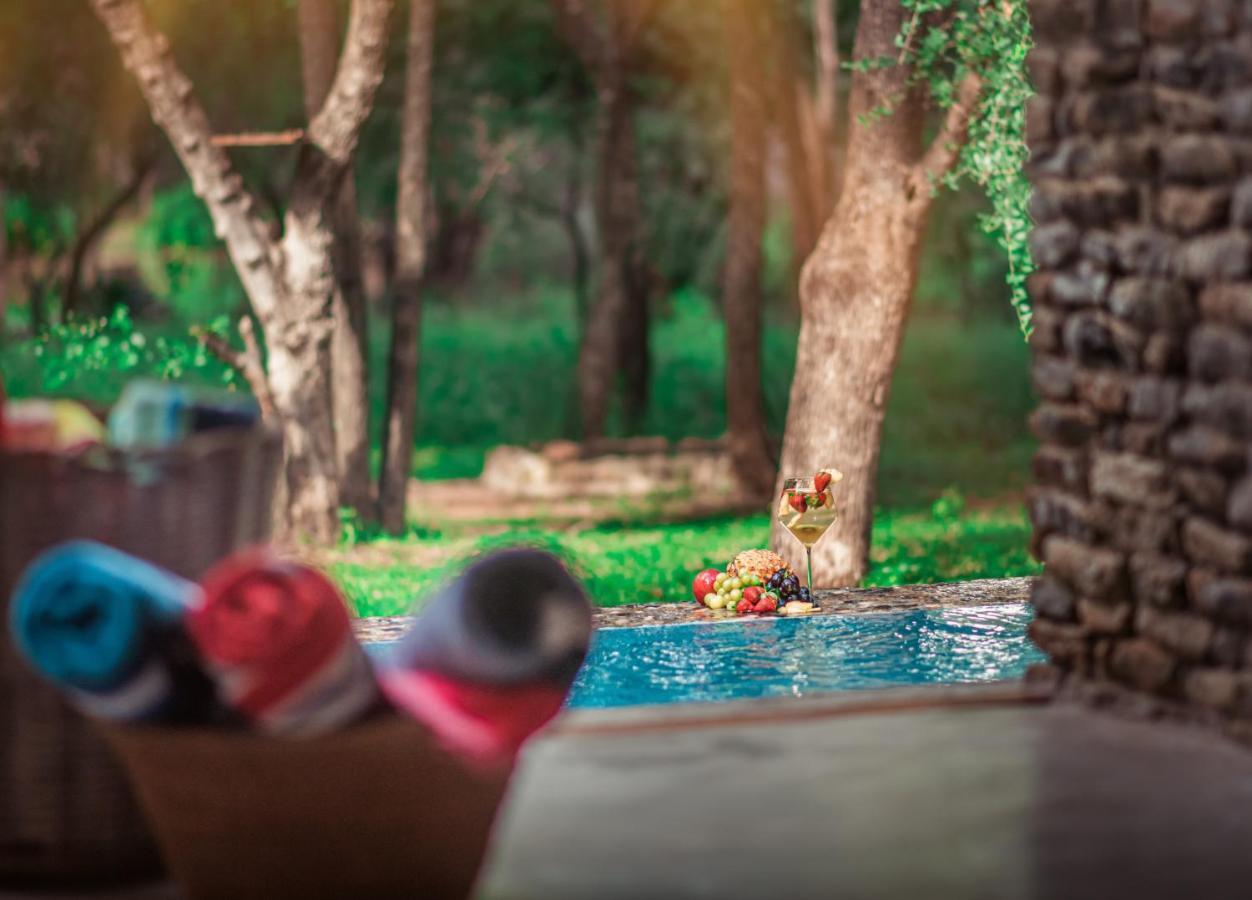 Dream Of Africa Bush Lodge Marloth Park Exteriör bild