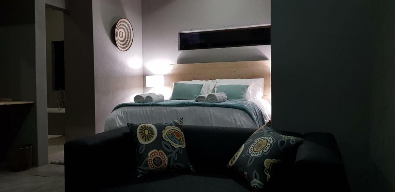 Dream Of Africa Bush Lodge Marloth Park Exteriör bild